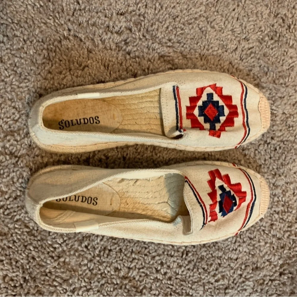 Soludos Boho Embroidered Platform Espadrilles Flats Driving Shoes Cream Red 7